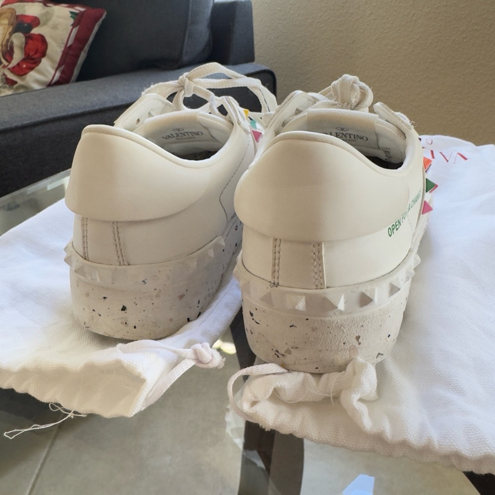 Valentino women’s White Sneakers - Picture 6 of 10